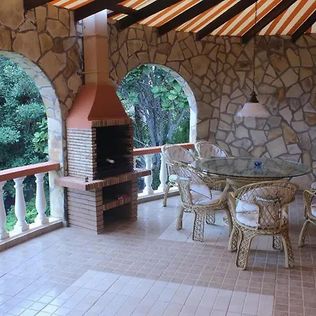 Marbella Guia Isora 度假居 *